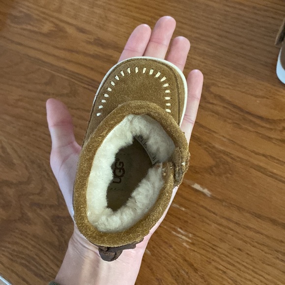 Baby UGG boots - Picture 6 of 6
